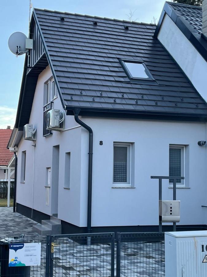 Heni Apartment Бюк Экстерьер фото