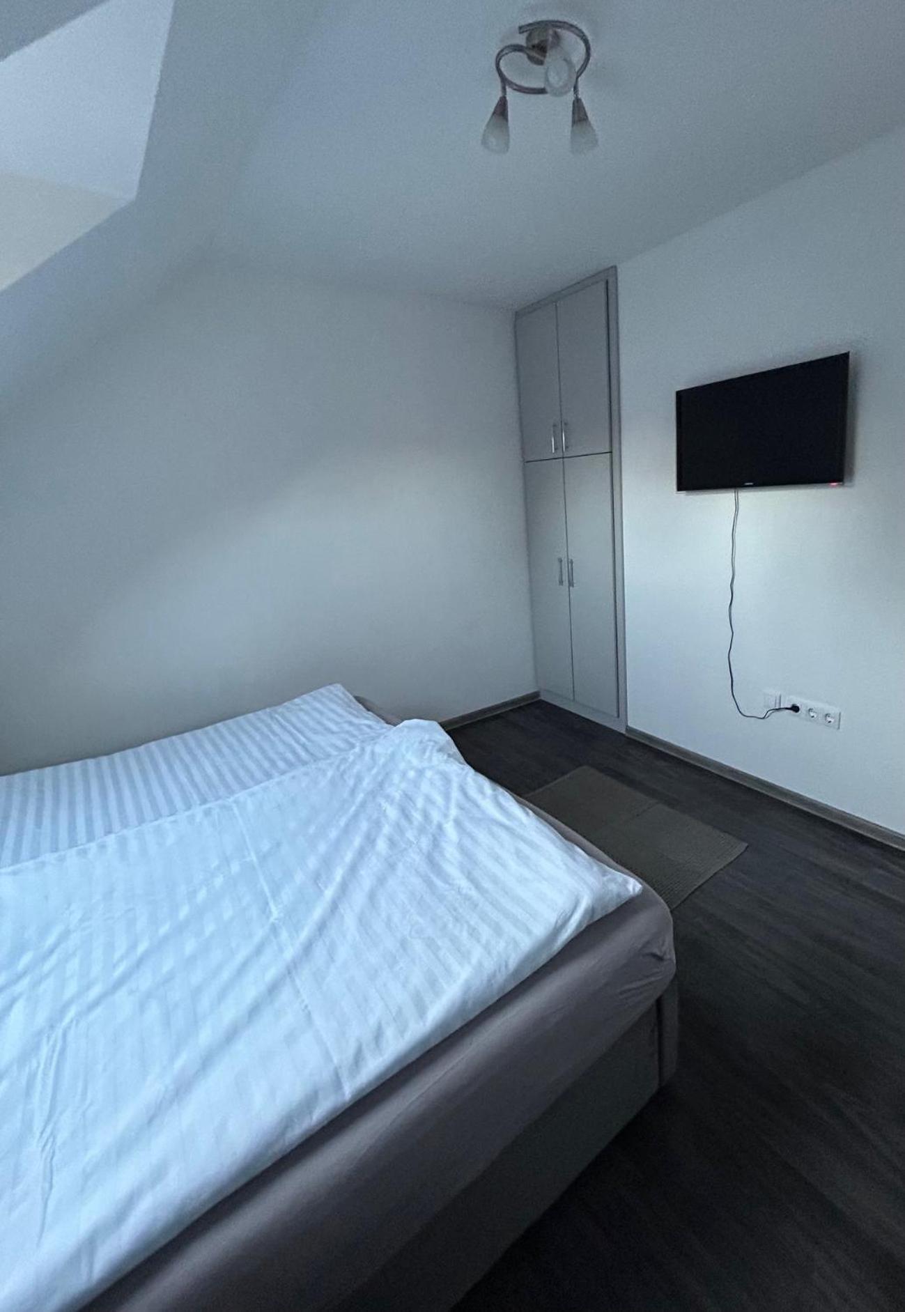 Heni Apartment Бюк Экстерьер фото