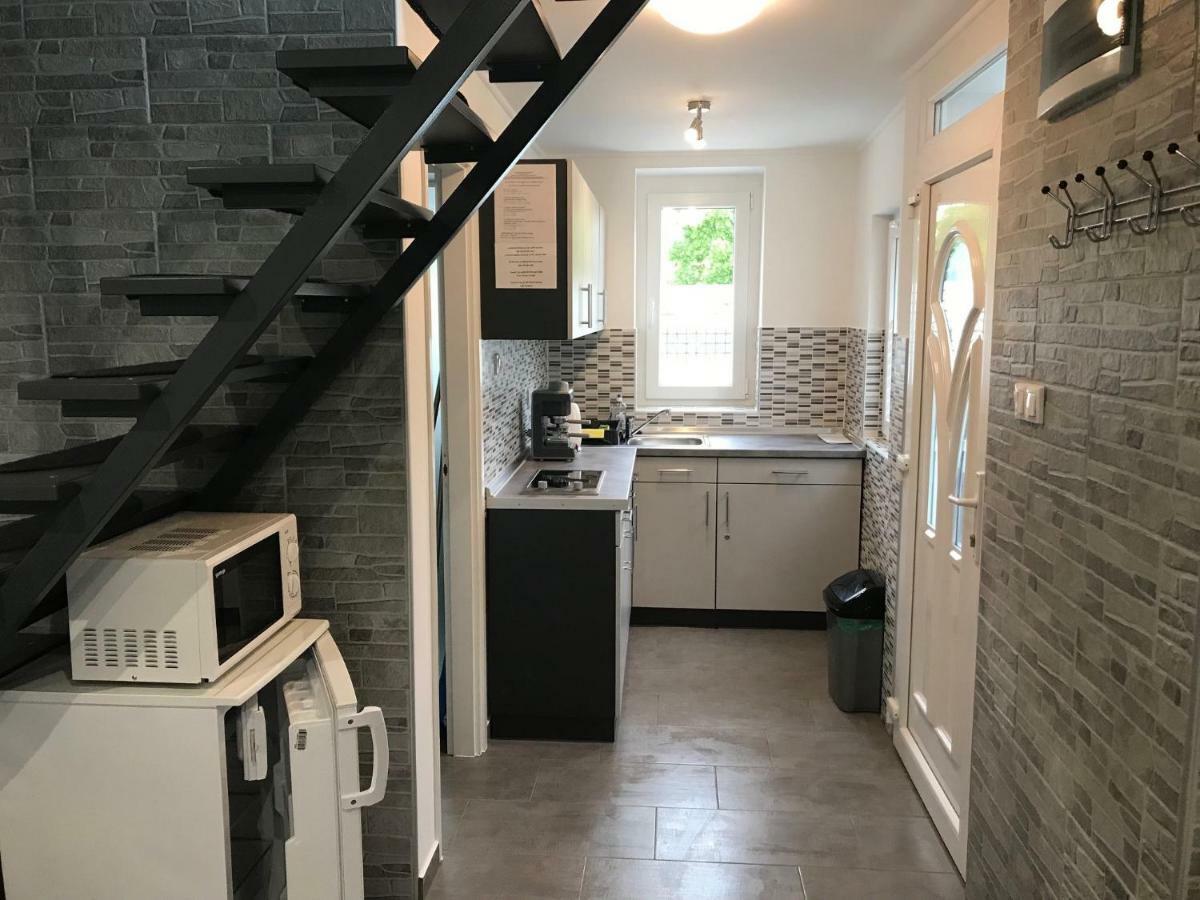 Heni Apartment Бюк Экстерьер фото