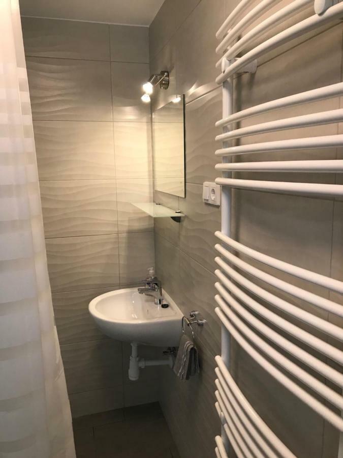 Heni Apartment Бюк Экстерьер фото